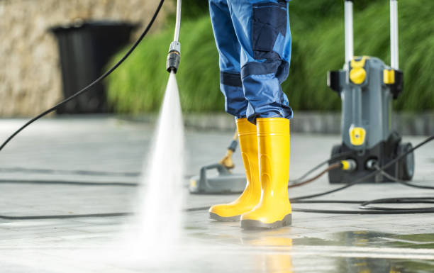 Best Residential Pressure Washing Services  in Mitchellville, IA